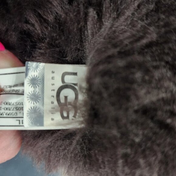 Authentic Ugg Bailey Button Boots Chocolate size 7 - Picture 4 of 6